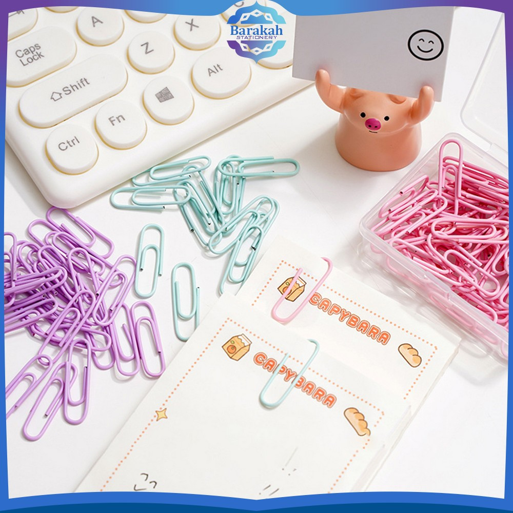 

Paper Clip Kertas Warna Macaron Isi 80pcs Clip Pack Jepitan Kertas Warna Metalic / Klip Penjepit Kertas Aesthetic Serbaguna Barakah Stationery A109