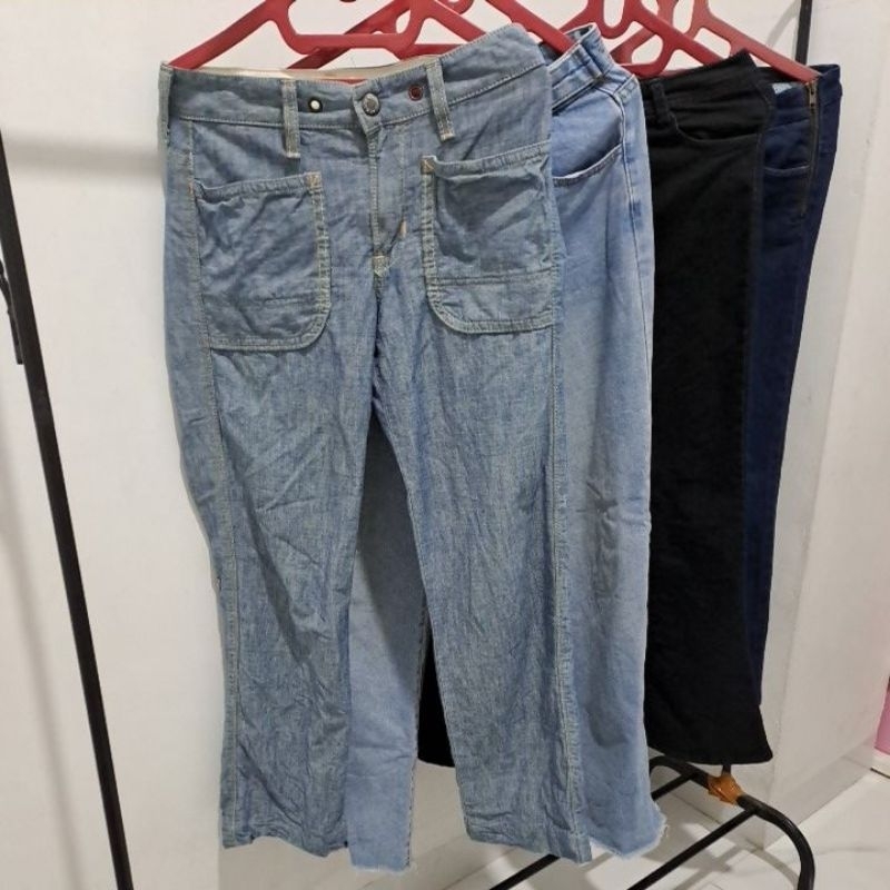 Second Preloved Bisa Tawar Celana Jeans Wanita Merk Edwin