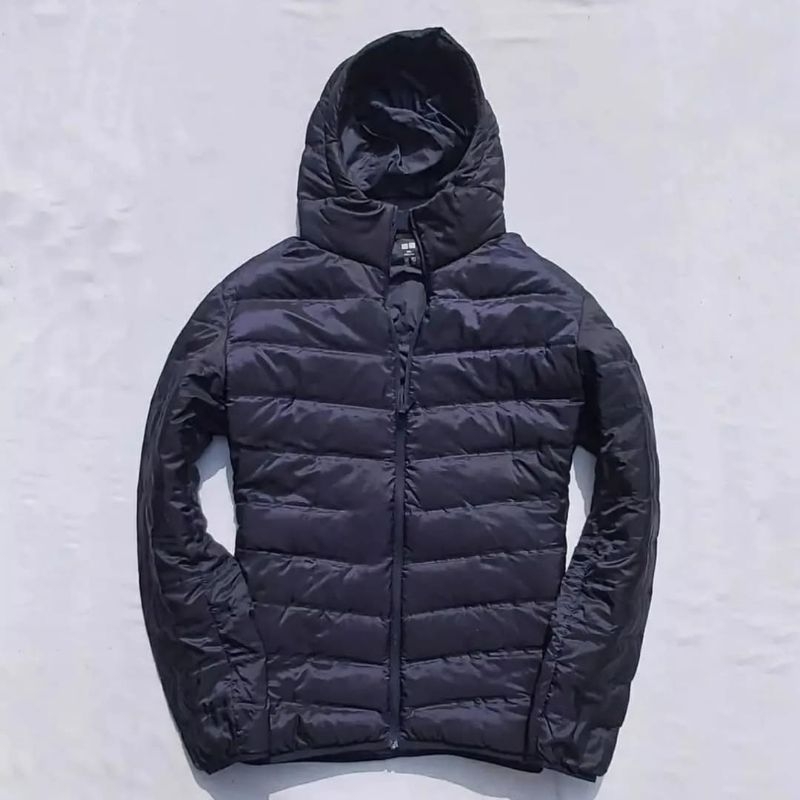 JAKET BULU ANGSA ULTRALIGHT SEAMLESS UNIQLO