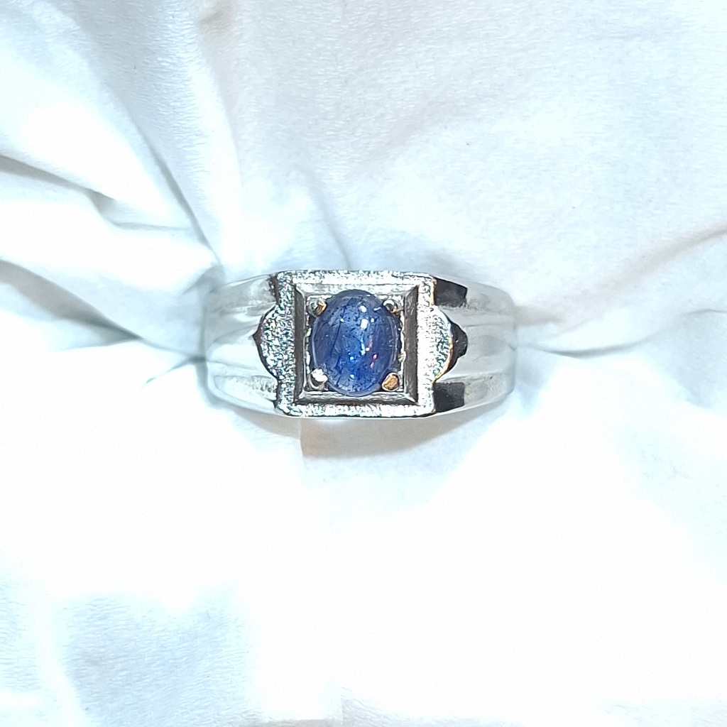 Cincin Batu Blue Sapphire Afrika Minimalis dan Super Elegant Dim 6x8