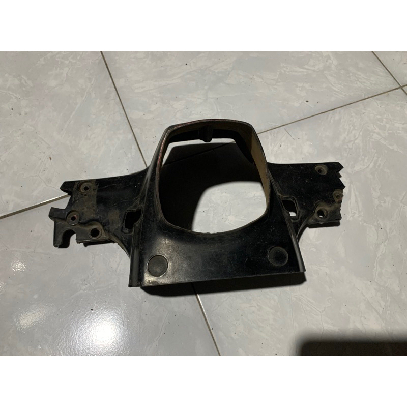 Cover Batok Kepala Lampu Depan Bawah Honda Super Cup C700 C800 ORI