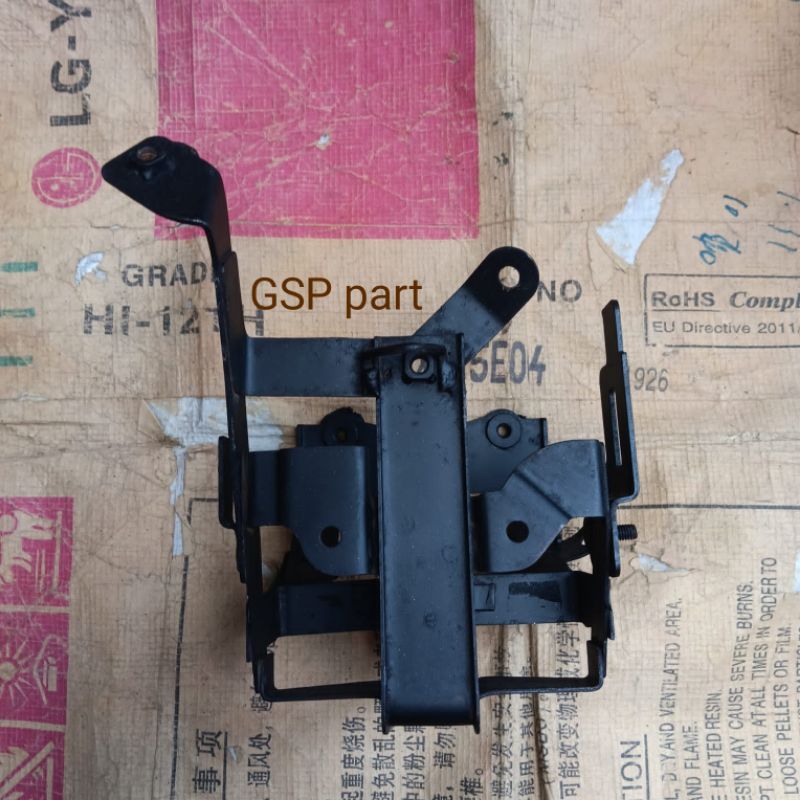 tempat aki dudukan aki vario 110 lama karbu original