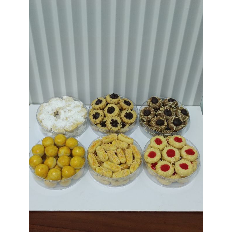 

Kue Kering Lebaran 2025, Nastar kastangel choco chookies putri salju