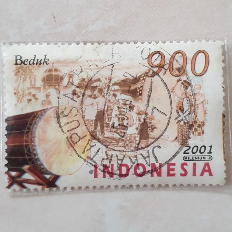 

Perangko Indonesia Alat Komunikasi Tradisional (Beduk 1947 Rp 900) Tahun 2001