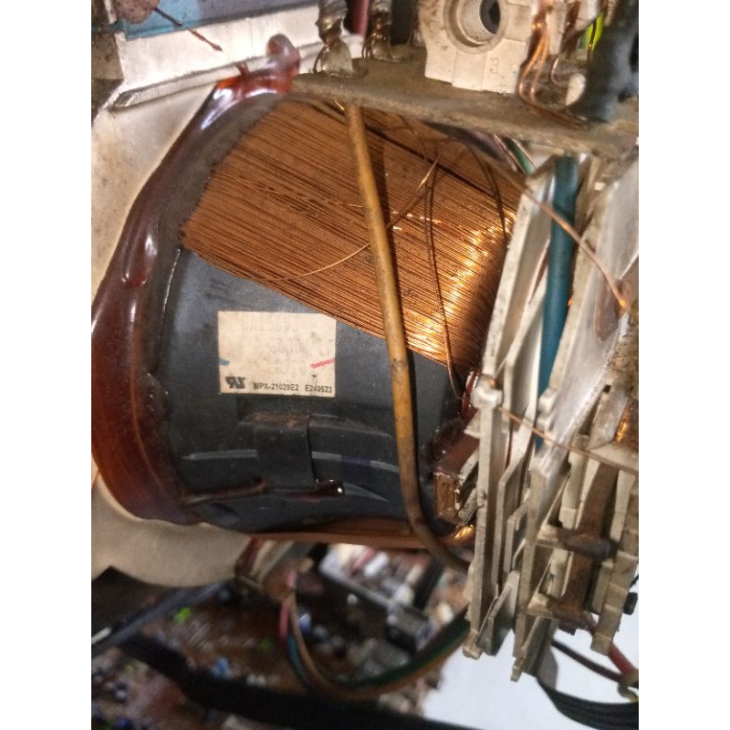 yoke, konde TV tabung flat 21inc merk Sharp, Great Alexander