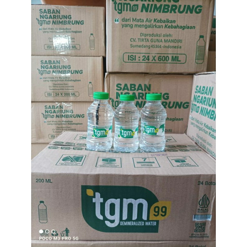 

Tgm dimeneralized water/botol 200ml