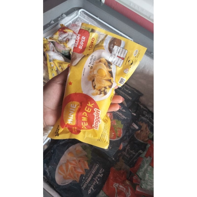 

Empek" tenggiri kapal selam/campur