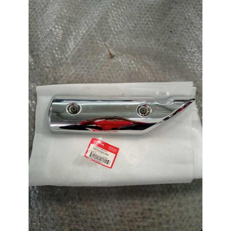 18318-KWZ-900 pelindung knalpot revo AT original ahm