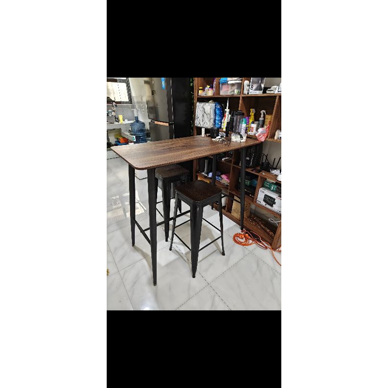 preloved meja makan atau meja bar informa