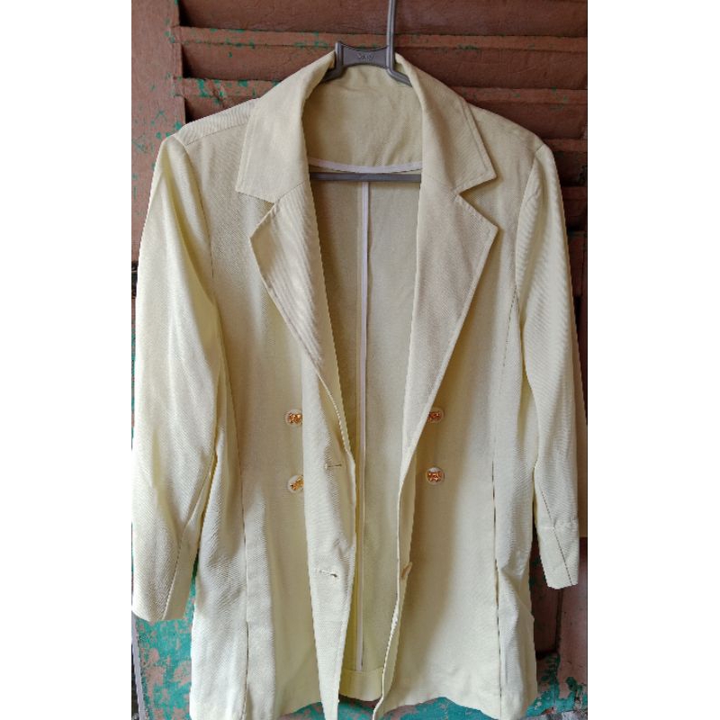 Preloved Blazer Wanita Soft Yellow