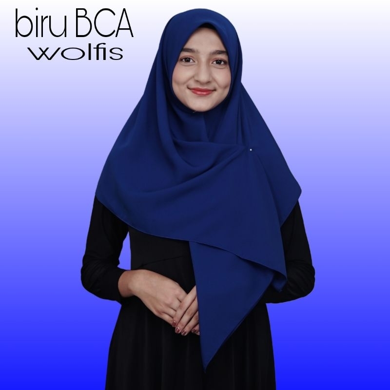 Hijab segi empat wolfis premiun biru BCA