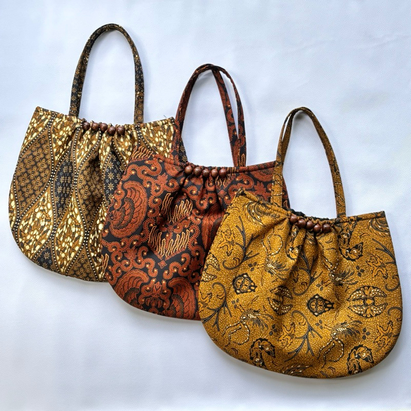Tas Batik Katun / Tas Jinjing Tenteng Totebag Souvenir Oleh Oleh Khas Jogja