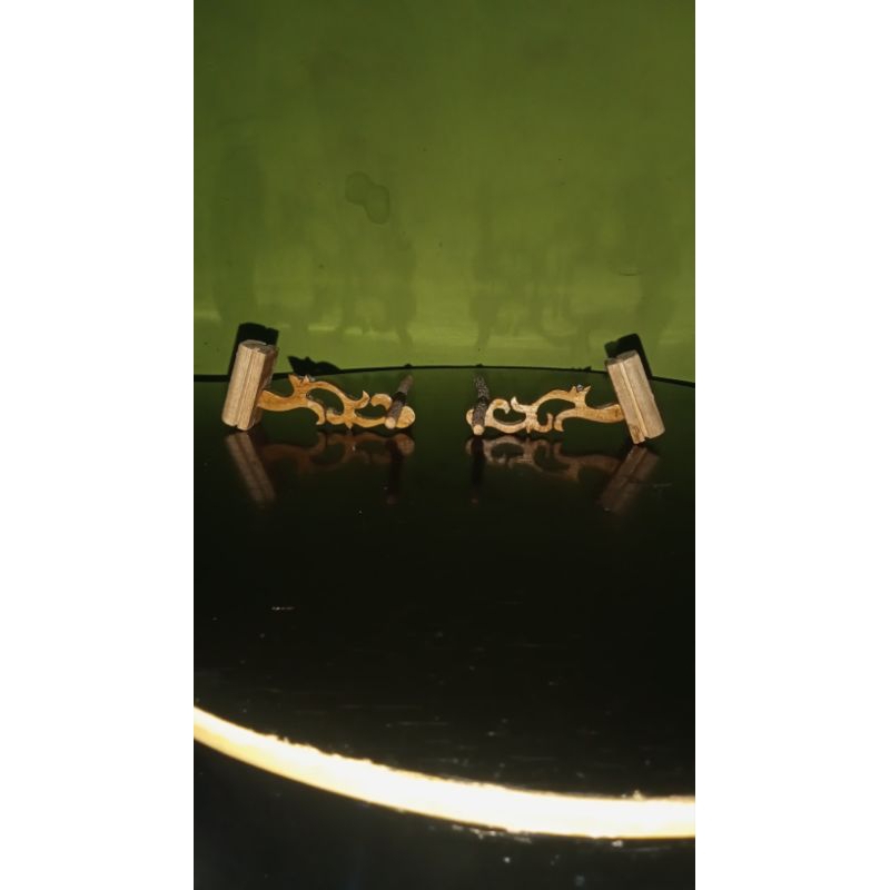 TANGKRINGAN MODEL SAMPING BURUNG SOGON. COLIBRI KONIN. MODEL UKIR