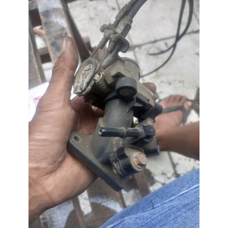 trotol body Supra 125 helmin kabel gas 2 second original