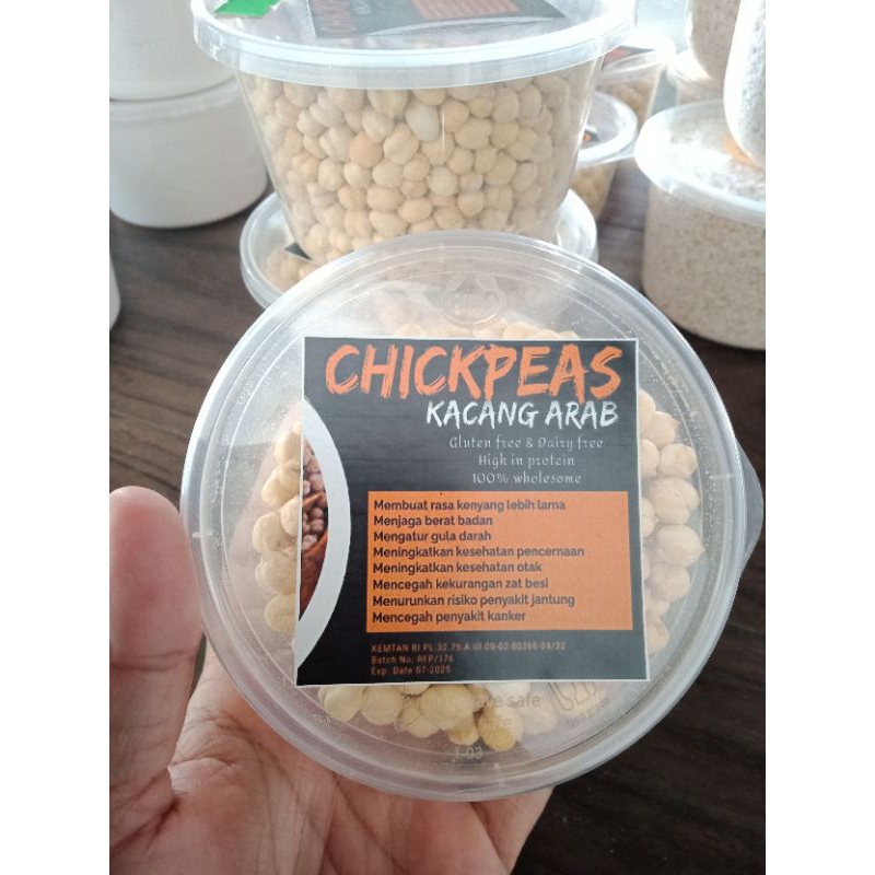 

KACANG ARAB CAMILAN SEHAT KAYA MANFAAT