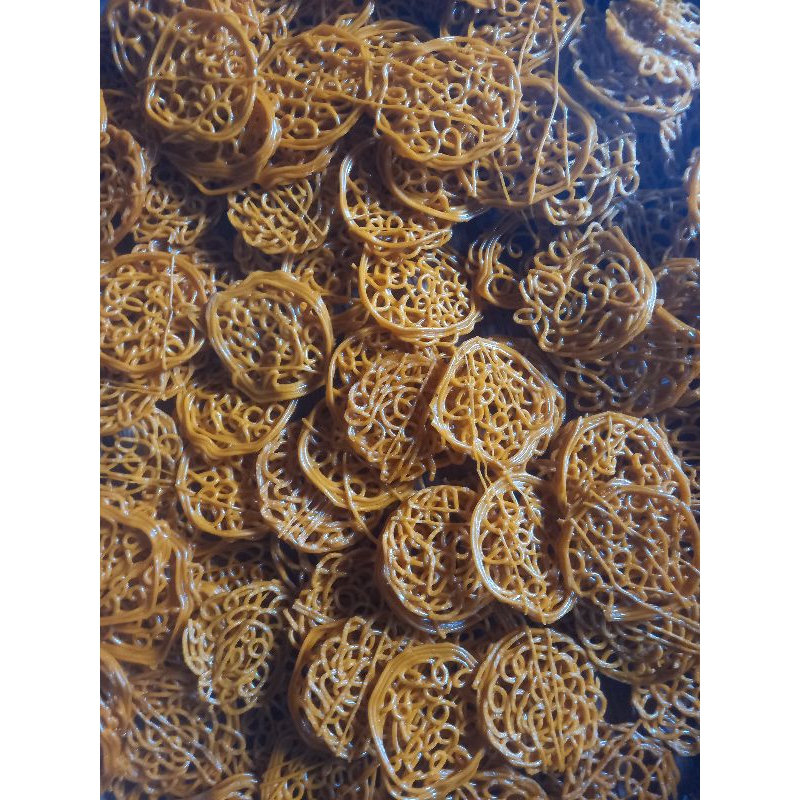 

krupuk mie kuning 500gram