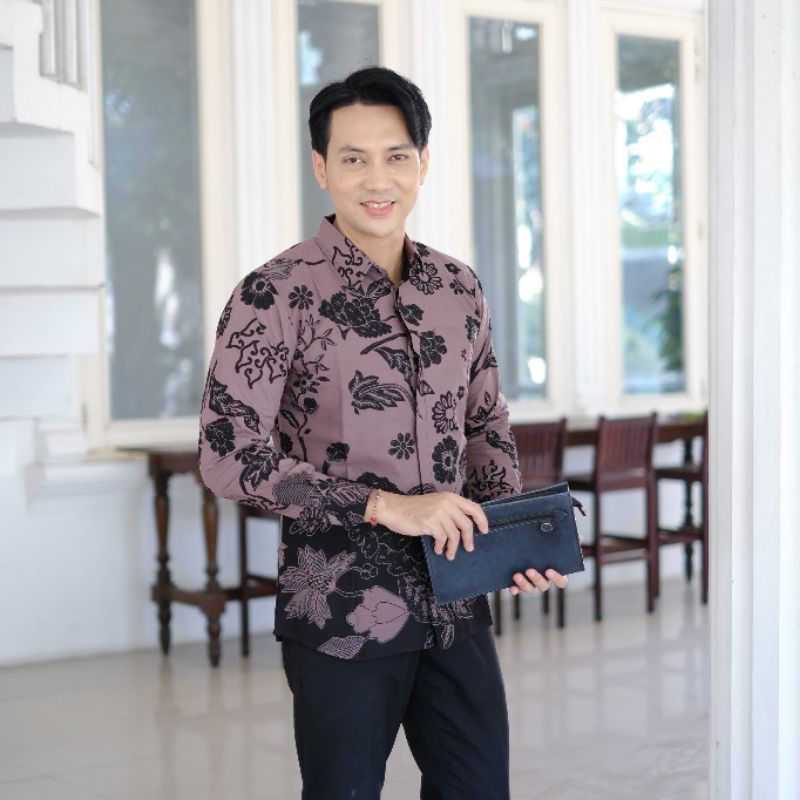 Motif Narayana Warna Ungu taro Kemeja Batik Pria Slimfit Lengan Panjang Lapis furing Baju Batik Pria