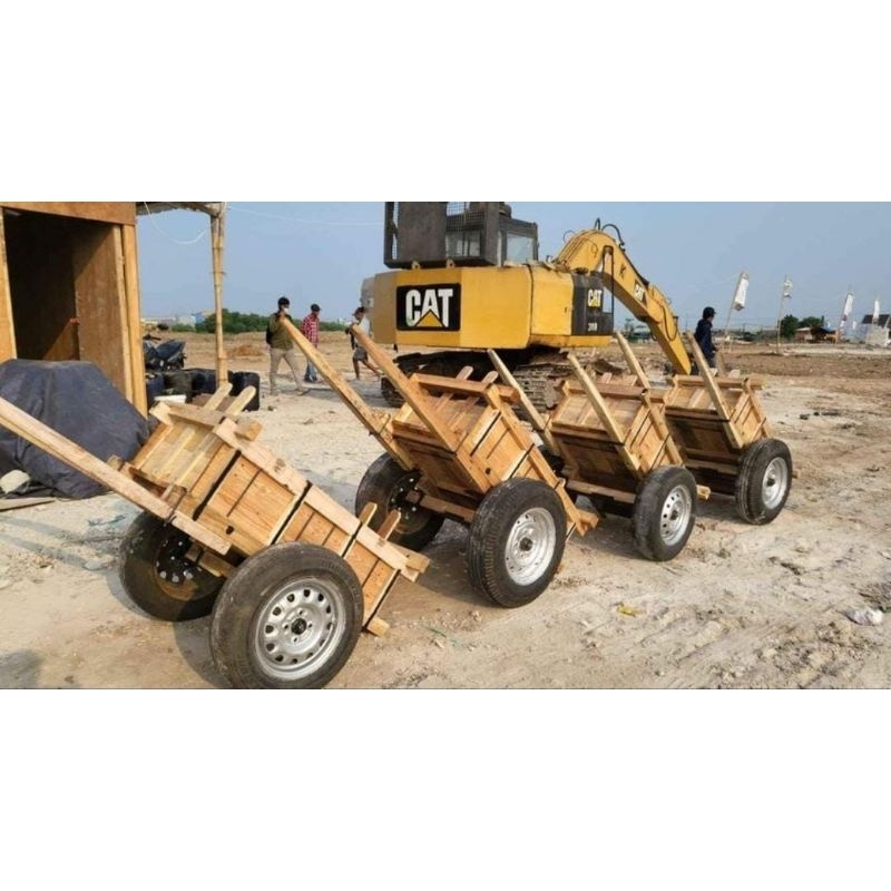 Gerobak dorong kayu serbaguna material pasir dll