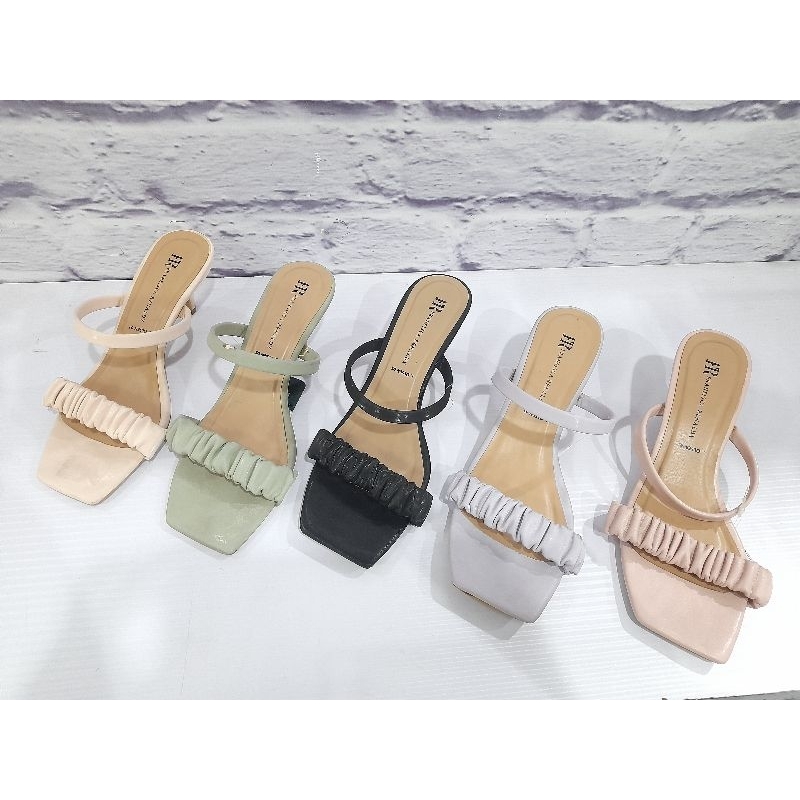 Sepatu sandal heels wanita - Fransiska Renaldy
