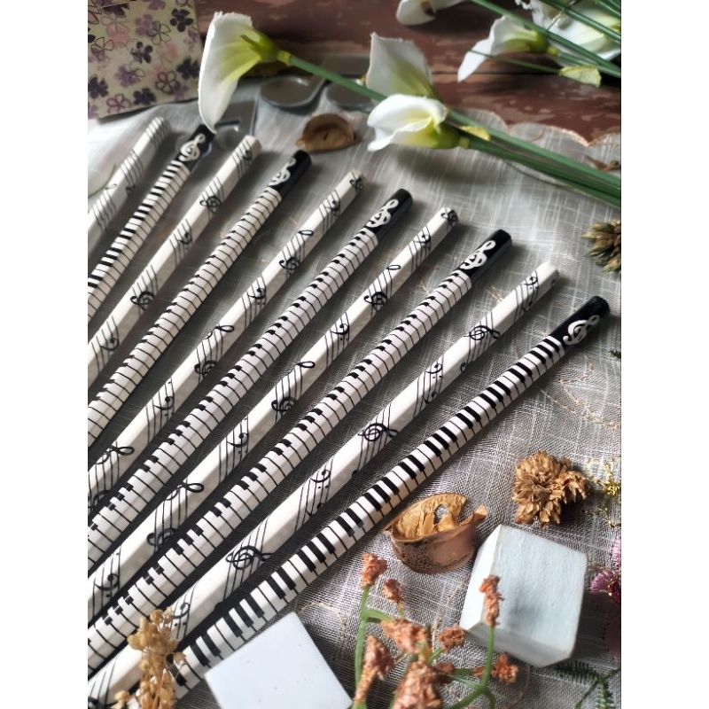 

menjual pensil motif musik, pensil unik, pensil motif piano