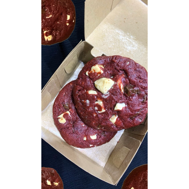 

Red velvet Cookies | Chocolate Chip Cookies