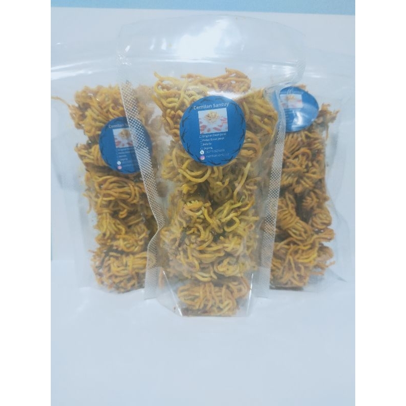 

mie uwel | mie gulung | mie kremes