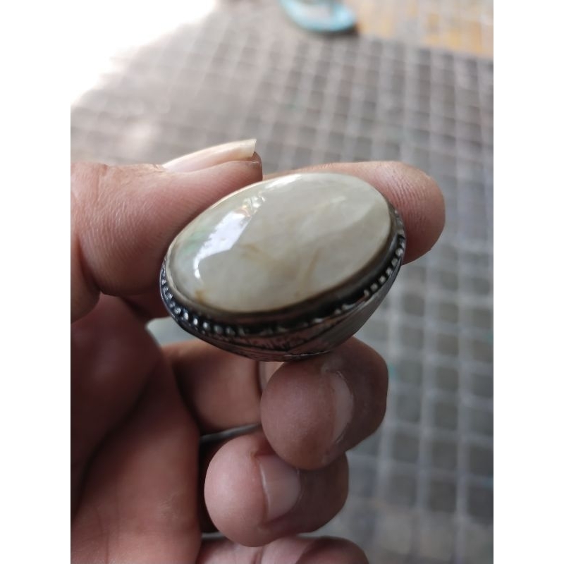 batu Cendana serat emas