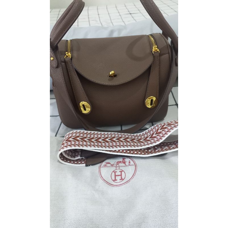 preloves tas h*rmes lindy 26 cm taupe