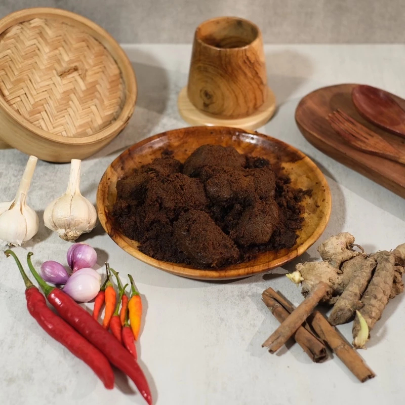 

RENDANG DAGING SAPI MAMA FUJI KEMASAN 350gr HALAL ORIGINAL Dengan Rasa Rempah Rempah Asli Indonesia