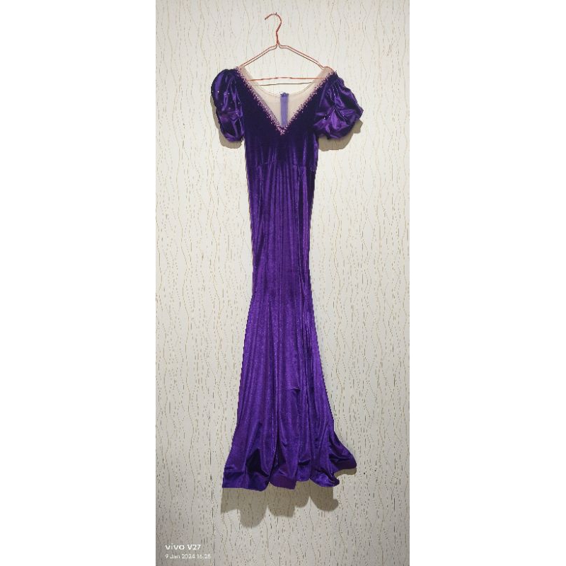 gaun preloved gaun penyanyi