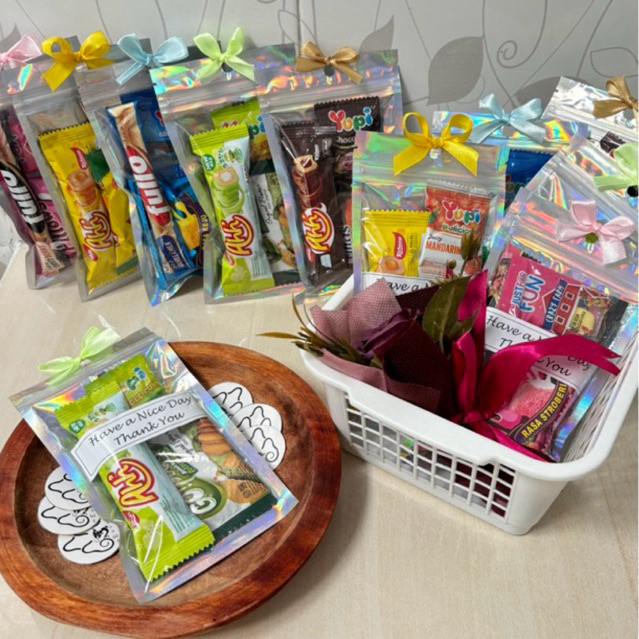 

mEsisan - MINI GIFT SNACK TERMURAH / FREEBIES / MINI HAMPERS