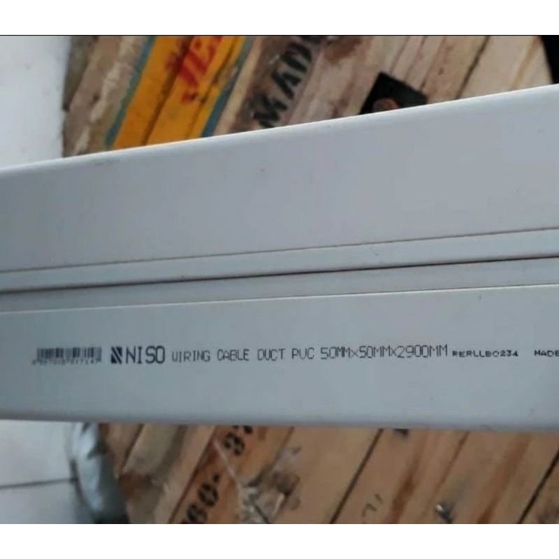 Kabel Duct 50 x 50 mm Niso Putih 50x50 mm Panjang 2.9 meter / Trunking / Wiring Duct NISO