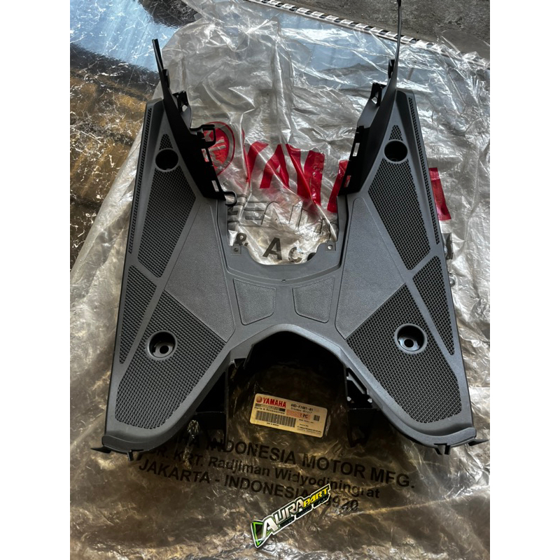BORDES PIJAKAN KAKI BOARD FOOTREST 44D-F7481-00 XEON KARBU XEON RC XEON GT 125 PART ORIGINAL YAMAHA