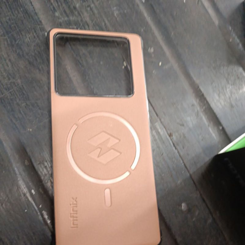 case bawaan infinix 40 pro 4g