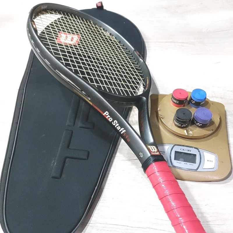 RAKET TENIS ORIGINAL WILSON PRO STAFF 5.5 Si BEKAS MASIH BAGUS SIAP SMASH
