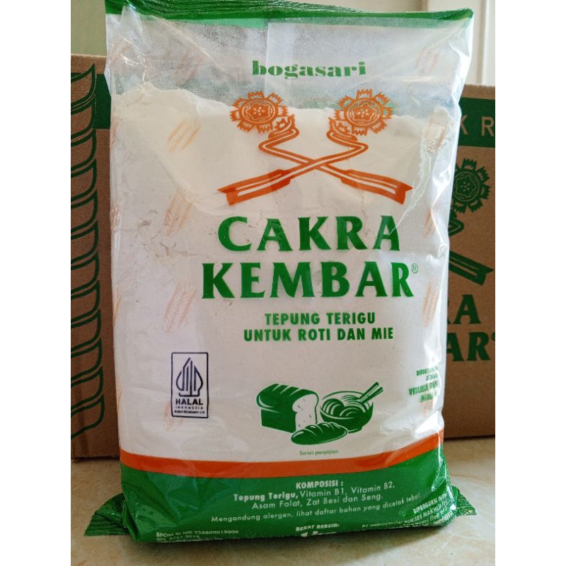 

Tepung terigu cakra kembar 1kg | protein tinggi
