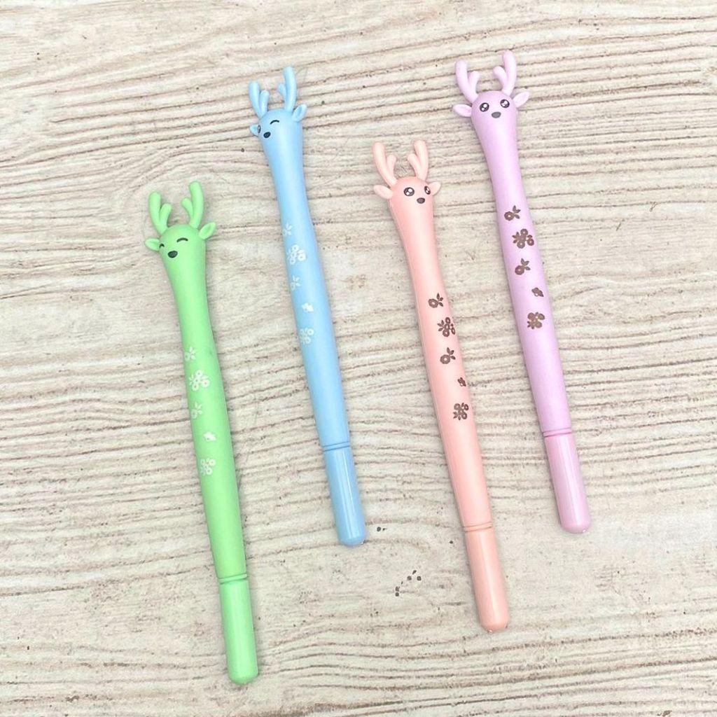 

Pulpen / Pena / Bolpoin / Pen Gel Tinta Warna Hitam Karakter Rusa Bertanduk Reindeer Hijau Biru Pink Ungu PGK-1505 Lucu Unik Animal Hadiah Souvenir Anak Dewasa