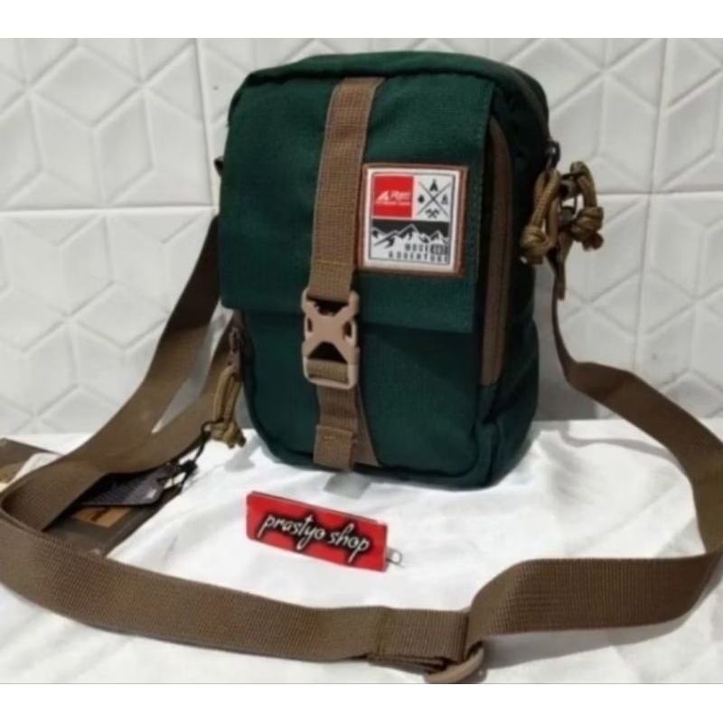 Tas selempang rei nomadic