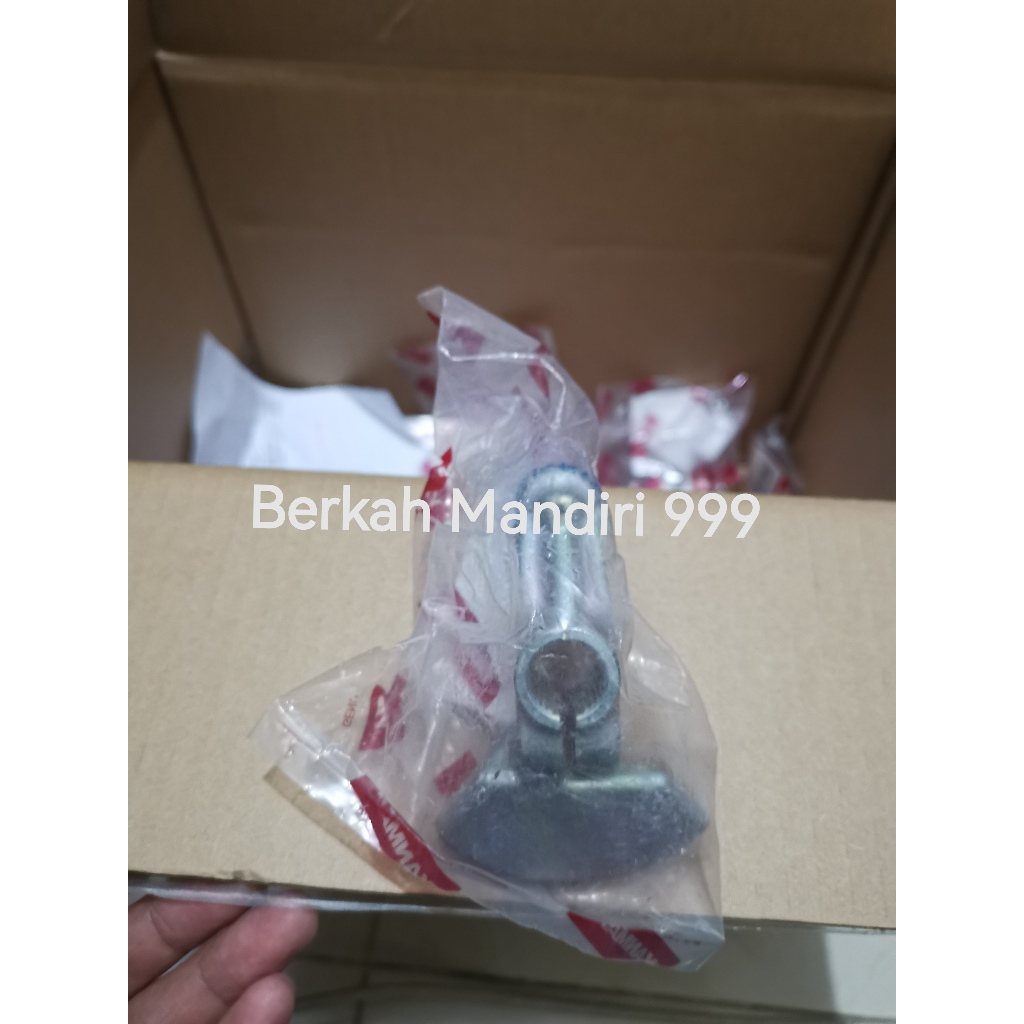 ARM ASSY CRANK4 1C748C-36050 SPARE PART MESIN TANAM YANMAR AP4