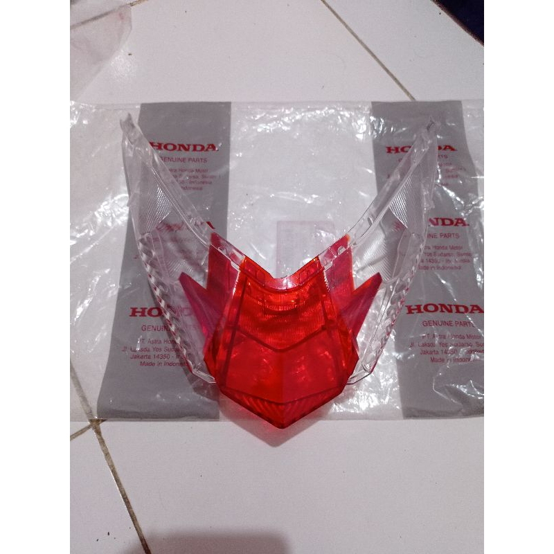 KACA MIKA LAMPU STOP BELAKANG VARIO 125 150 LED OLD ORI STANLEY