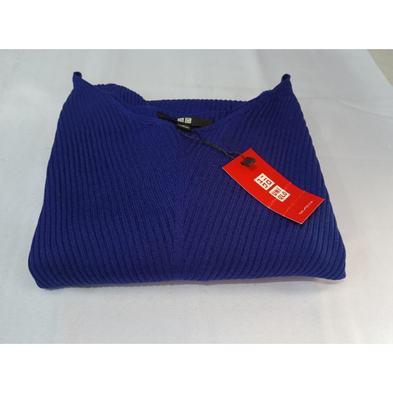 uniqlo 3D KNIT blouse size M