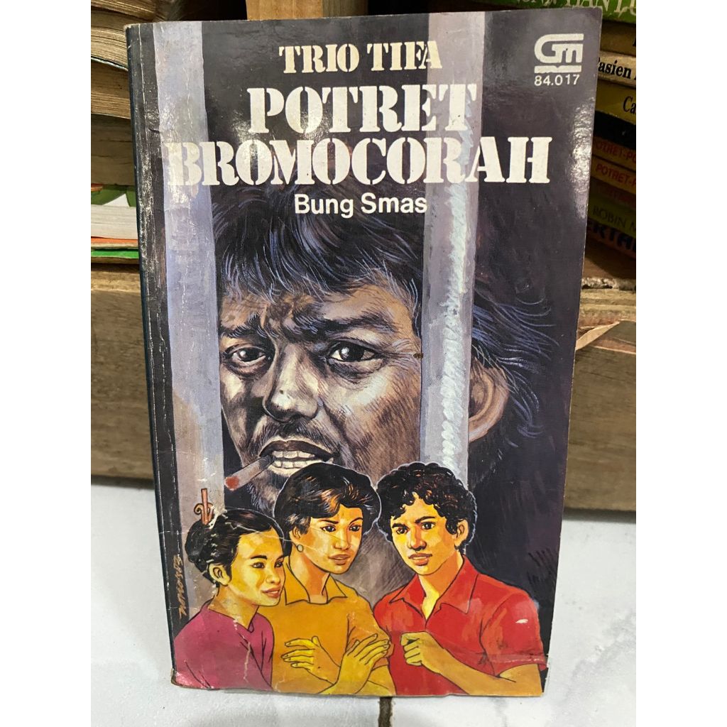 Novel trio Tifa - bung smas