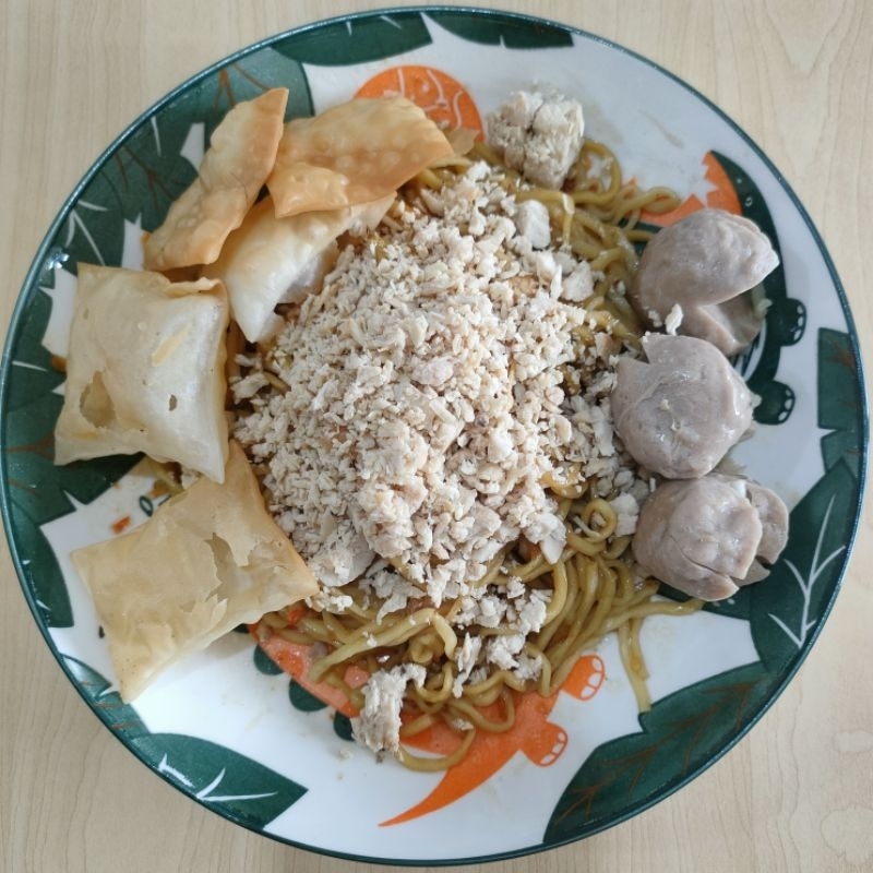 

Mie Pedas (Lv 1, 2, 3)