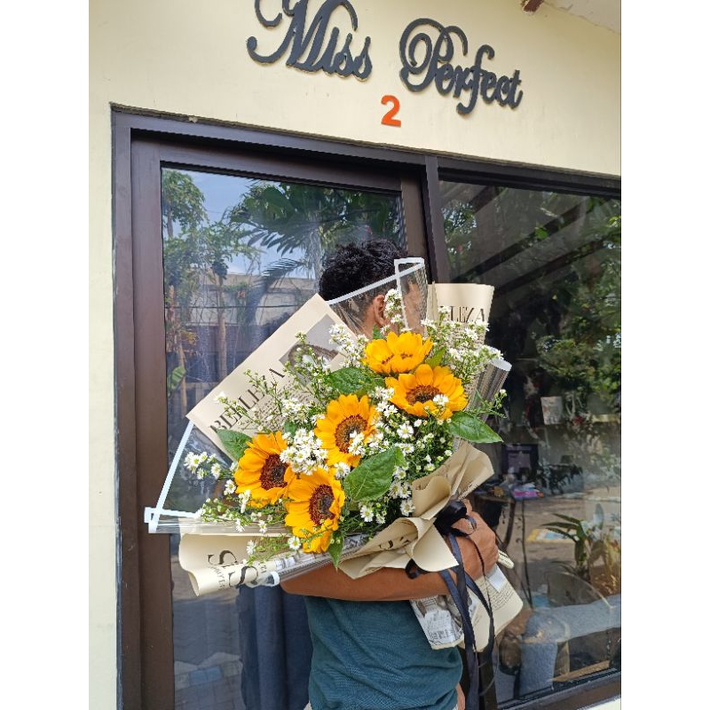 fresh flower bouquet sunflower buket bunga asli segar matahari Surabaya