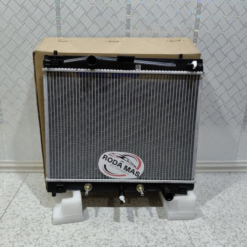 RADIATOR TOYOTA NEW YARIS GENERASI 2 MATIC TAHUN 2013-2015 TRIVINDO