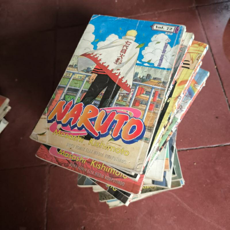 Komik Naruto bekas (cabutan)