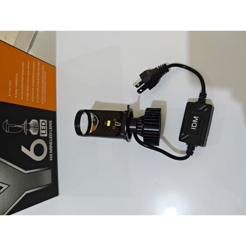 LAMPU LED MOBIL MOTOR H4 MINI PROJECTOR PROJECTOR Y6D