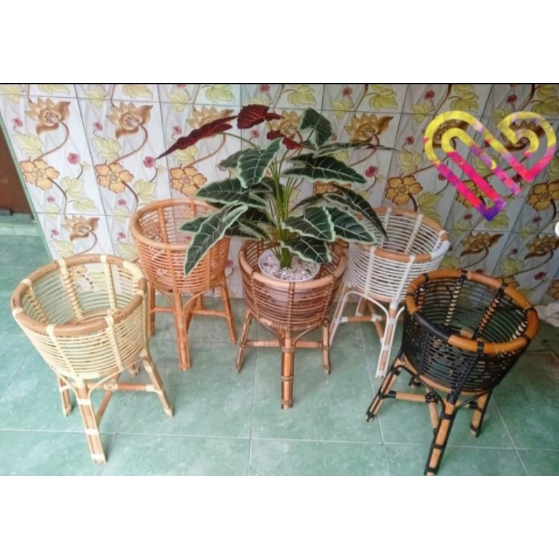 CANV STANDING POT ROTAN/VAS BUNGA ROTAN/POT BUNGA ROTAN AESTHETIC