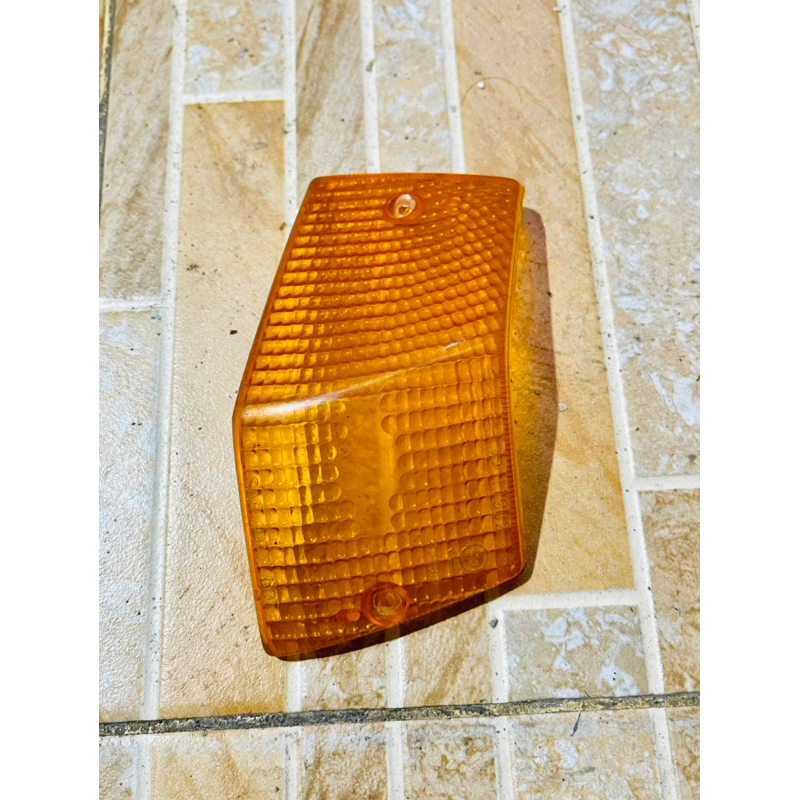 mika sein reteng riteng sein belakang sebelah kiri original siem vespa px spartan