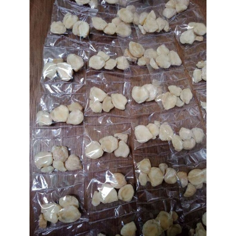 

kemiri belah 1 renteng isi 10 pcs